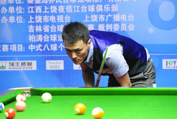 现了截然不 现了截然不